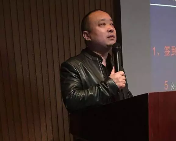 紅動(dòng)三月，激情四月——《奮斗篇》