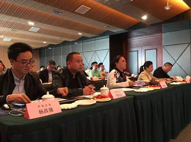紅動(dòng)三月，激情四月——《奮斗篇》